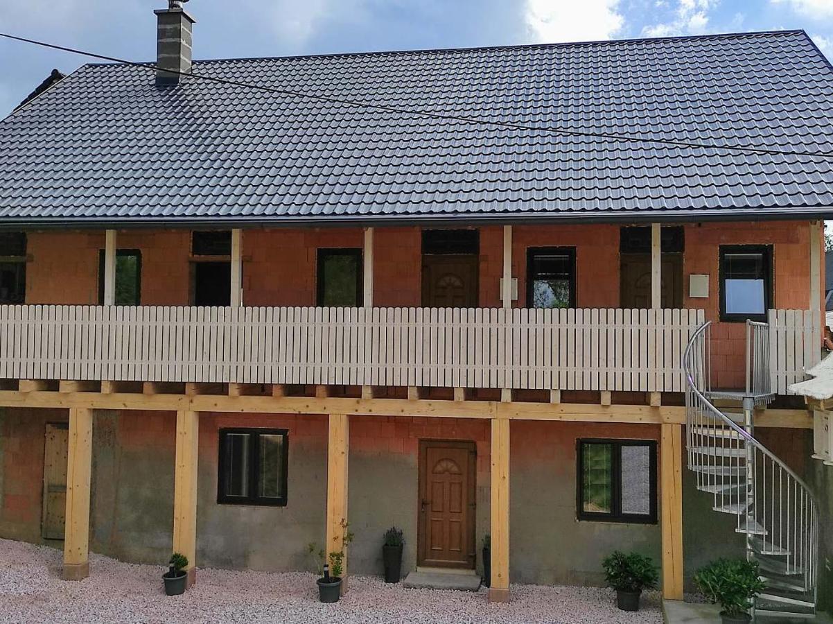 Květinové apartmány u Jordů Marenice Esterno foto