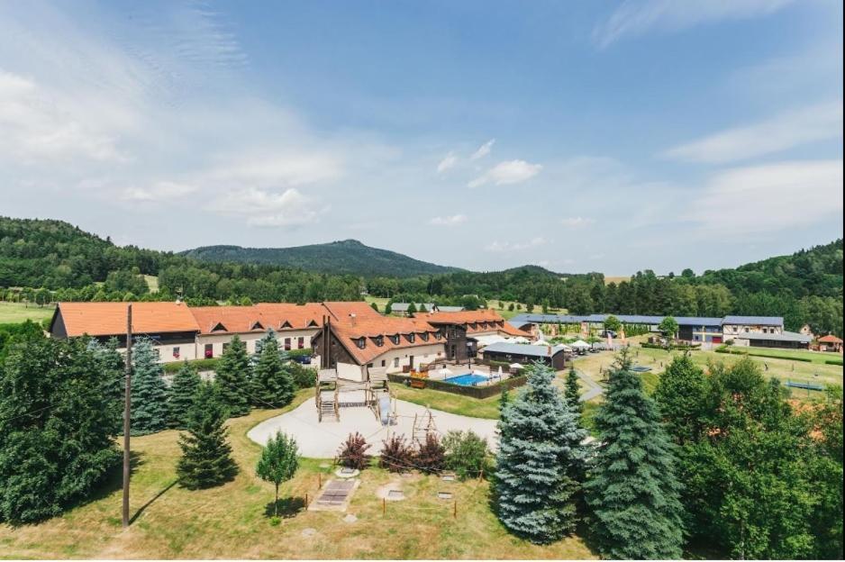 Květinové apartmány u Jordů Marenice Esterno foto